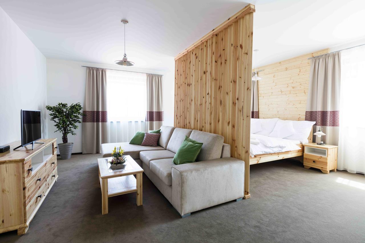 Rezort Gothal Apartmany A Penziony 도노발리 외부 사진