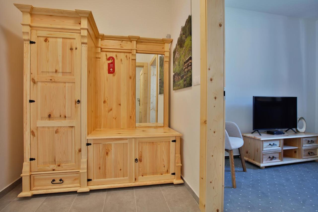 Rezort Gothal Apartmany A Penziony 도노발리 외부 사진